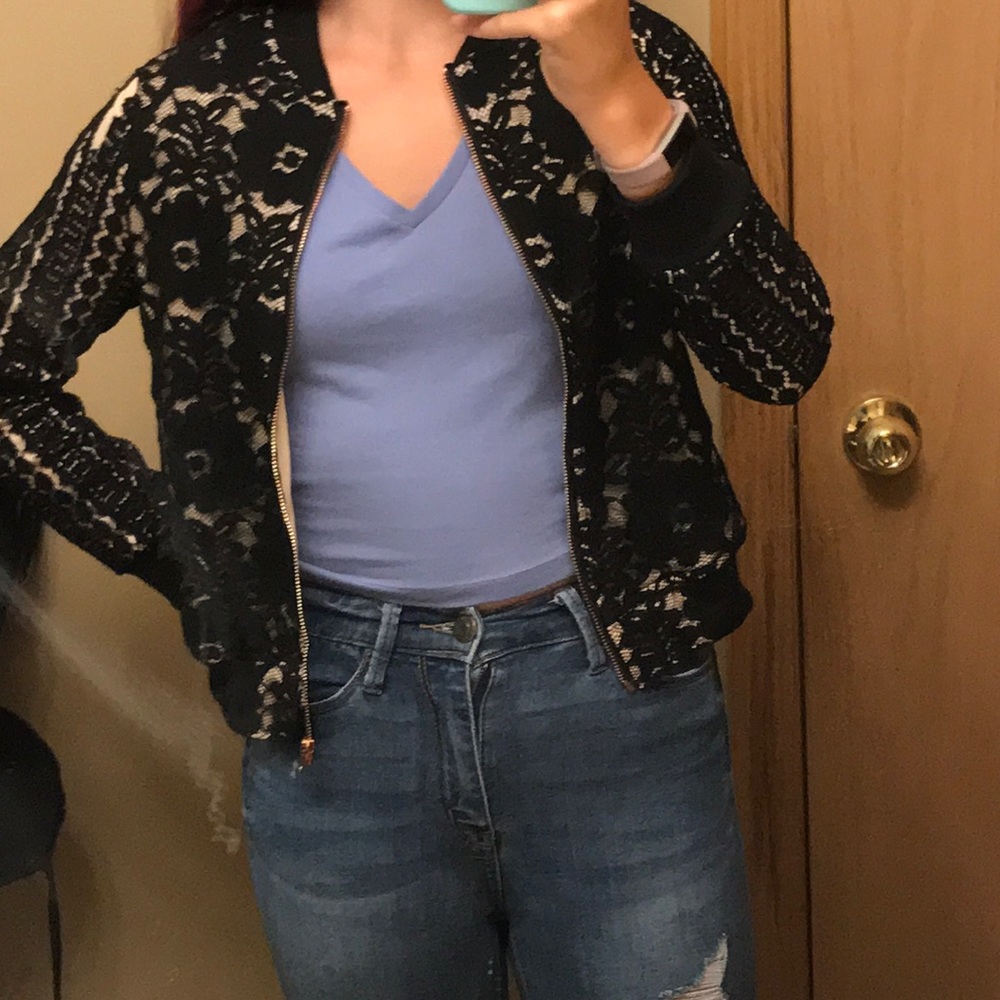zip up sweater